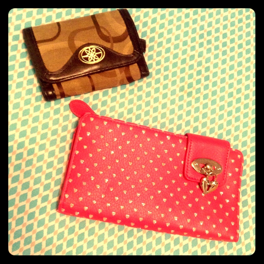 2 wallets🎀